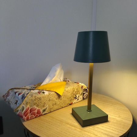 לה מאנש Au Coin Des Lilas - Studio 2 מראה חיצוני תמונה